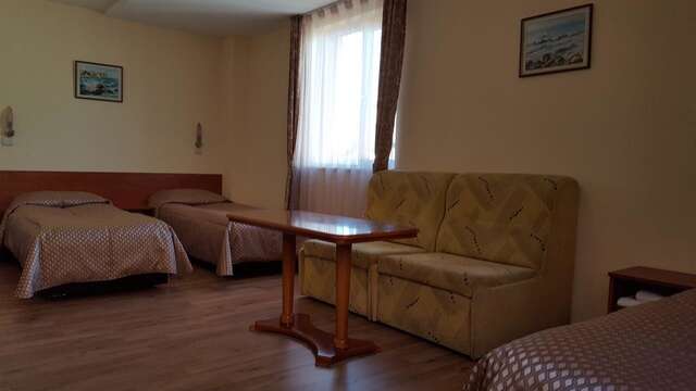 Отель Caprice Family Hotel Варна-18